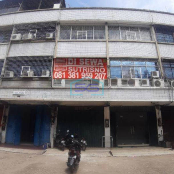 Disewa ruko 4lantai rapi komersial di Pluit Jakarta Utara-1
