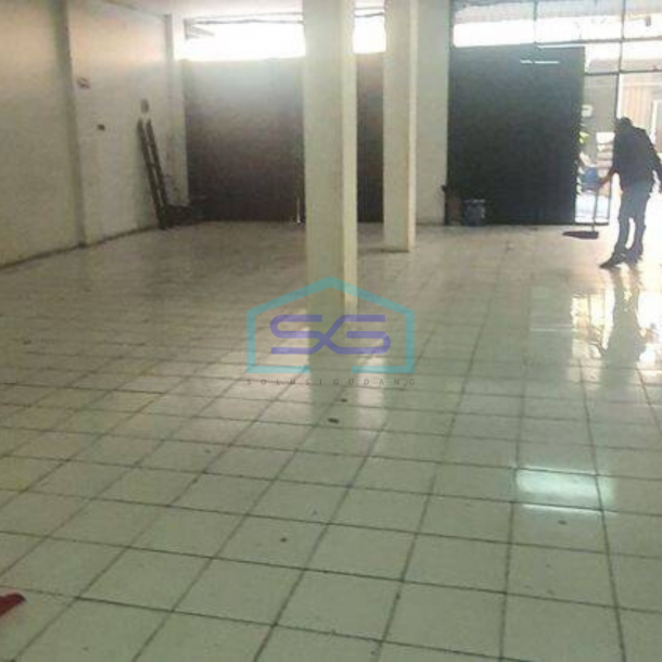 Disewakan Ruko di Pluit Jakarta Utara-2