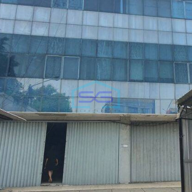Disewakan Ruko di Pluit Jakarta Utara-1