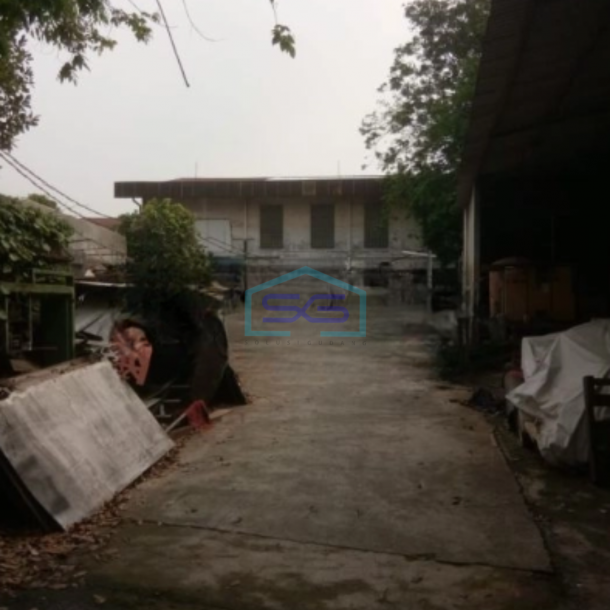 Dijual Pabrik Luas Bangunan 4000 m² Lokasi Strategis di Daan Mogot Jakarta Barat-1