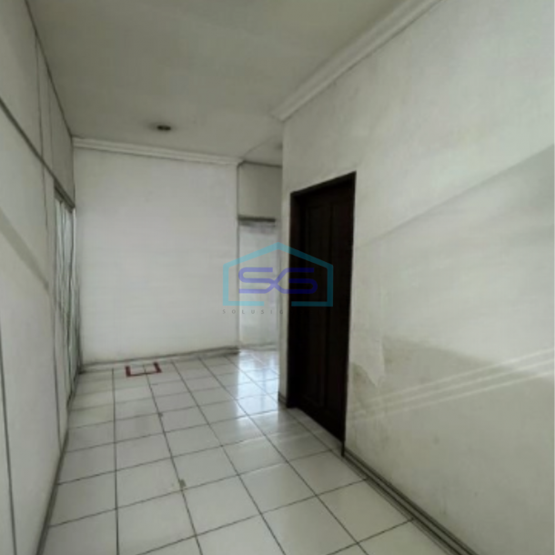 Dijual Gudang Siap Pakai Ada Kantor Luas Bangunan  1387 m² di Batu Ceper Tangerang-2