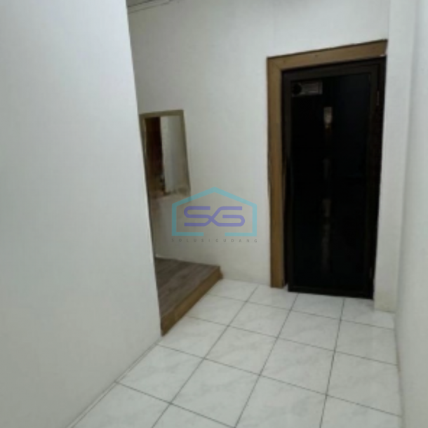 Dijual Ruko 2 Lantai Luas Bangunan  200 m² Lokasi Kebayoran Lama Jakarta Selatan-1