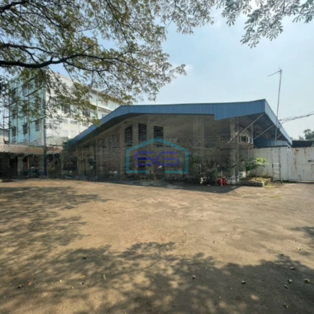 Dijual Gudang Ada Kantor Siap Pakai Luas Bangunan 1384 m² di Neglasari Tangerang-3