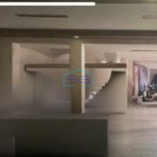 Dijual Ruko di Bandung Wetan Luas Bangunan 650 m² Lokasi Strategis-2