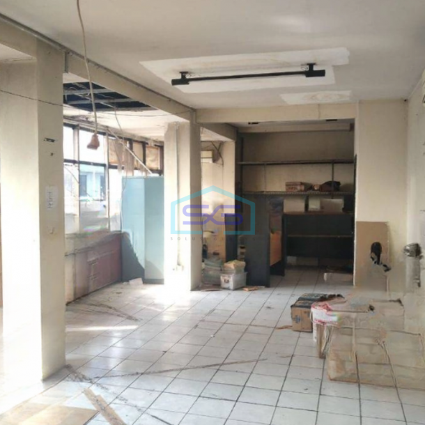 Dijual Ruko Harga Murah  di Gambir Jakarta Pusat Luas Bangunan 368 m²-1