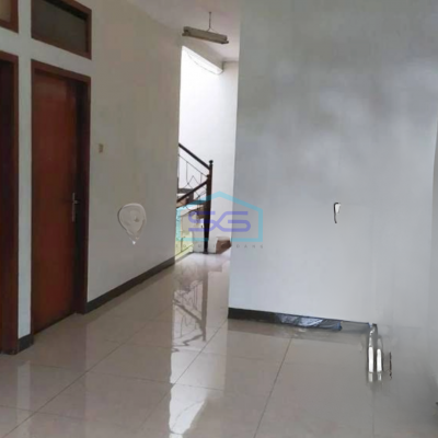 Dijual Ruko Cikutra Cocok Untuk Usaha di Bandung LB 180m2