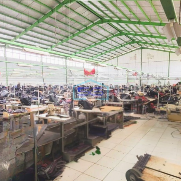 Dijual Gudang Lokasi Strategis di Kutawaringin Bandung Luas Tanah 930 m²-2