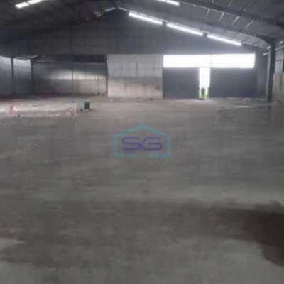 Disewakan Gudang Lokasi Strategis dan Bebas Banjir di Summarecon Bandung Luas Tanah 2000 m²