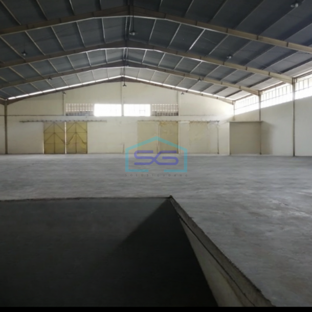Disewakan Gudang Lokasi Strategis di Katapang Bandung Luas Tanah  1180 m²-2