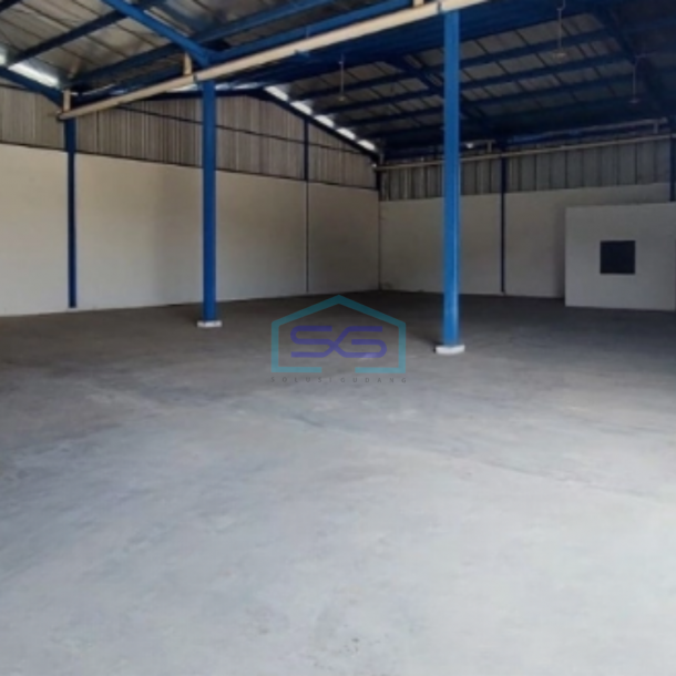 Disewakan Gudang Luas Bangunan 2880 m² di Cimahi Selatan Ada Loading Dock-3