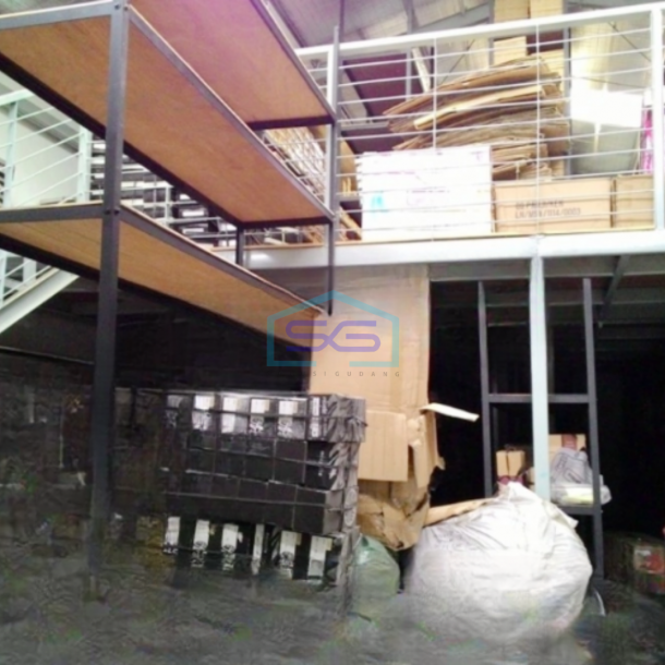 Disewakan Gudang Lokasi Strategis Luas Bangunan  250 m² di Andir Bandung-3