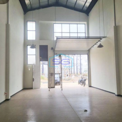 Dijual Gudang Dekat Tol Padalarang Bandung LT 1500m2 Parkiran Luas