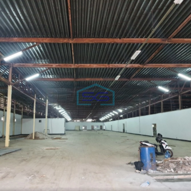 Disewakan Gudang Luas Bangunan  3000 m² Lokasi Bebas Banjir di Tangerang-1