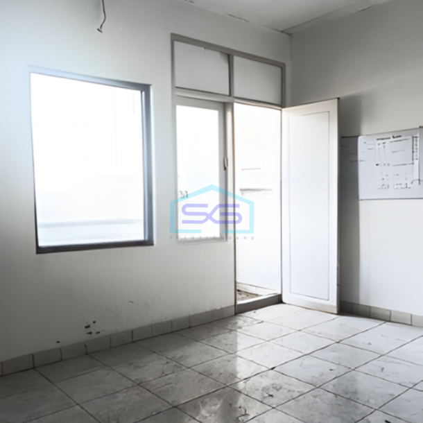 Dijual Ruko 3 Lantai Luas Bangunan  225 m²  di Pantai Indah Kapuk Jakarta Utara-2