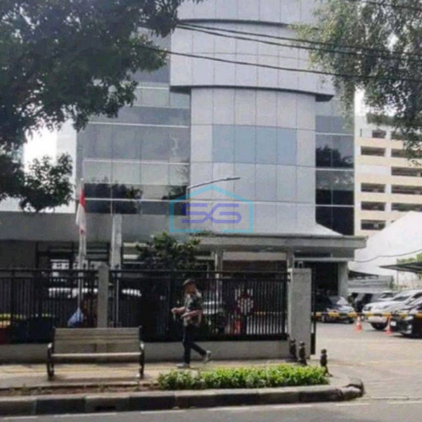 Dijual Gedung Kantor Di Jalan Panjang Shm Zona Komersil Jakarta Barat LT 1854m2-1