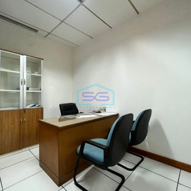 Dijual Gedung Kantor Cikini Jakarta Pusat Kondisi Bagus LB 2500m2-4