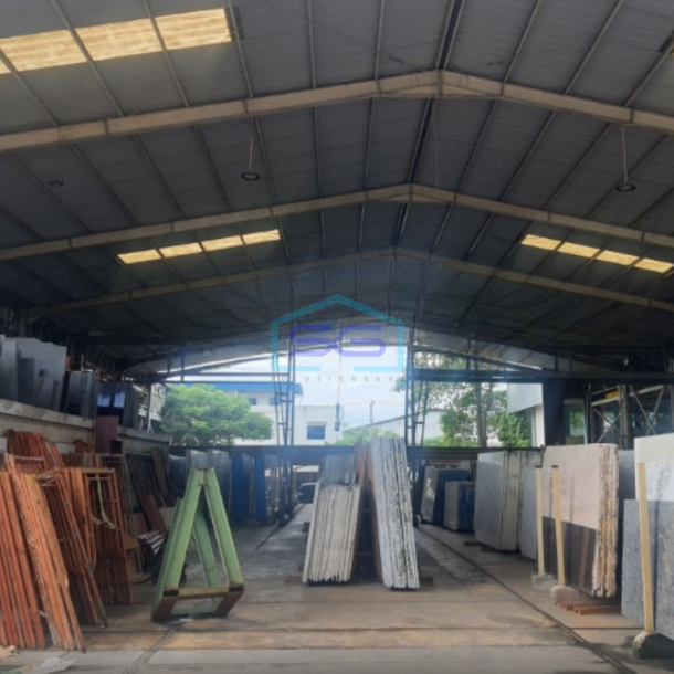Dijual Gudang Luas Tanah  13617 m² Lokasi Sepatan Tangerang-2