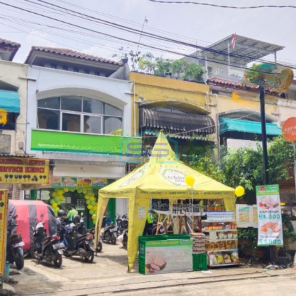 Dijual Ruko Luas Tanah  128 m² 2 Lantai di Jakarta Timur-1