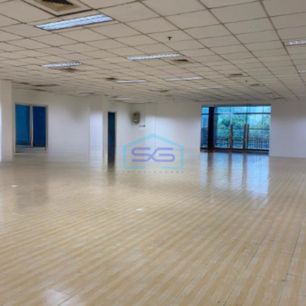 Dijual Kantor Luas Tanah  2117 m² Lokasi Bebas Banjir di Jakarta Selatan-3