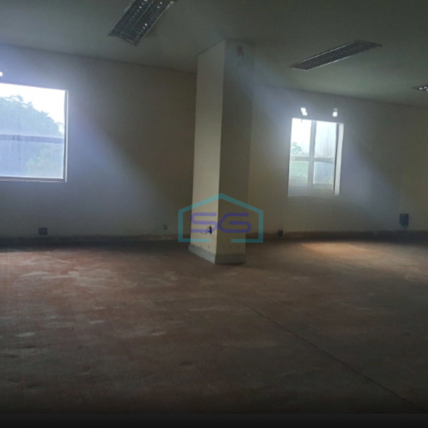 Dijual Kantor Luas Tanah 2947 m2 Lokasi Bebas Banjir di Jakarta Pusat-3