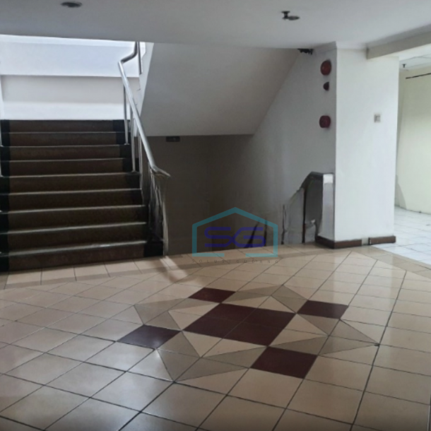 Dijual Kantor Luas Tanah 2947 m2 Lokasi Bebas Banjir di Jakarta Pusat-2