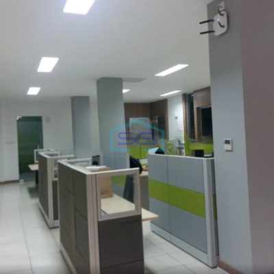 Dijual Kantor Luas Bangunan  1300 m² Lokasi Jakarta Barat