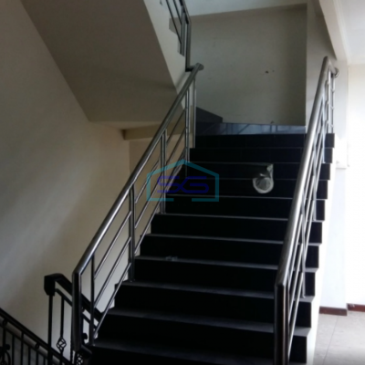 Dijual Kantor Luas Bangunan  1300 m² Lokasi Jakarta Barat