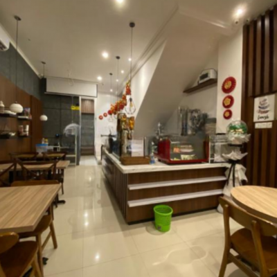 Dijual Ruko di Jakarta Barat Luas Bangunan 272m2 Tempat Strategis