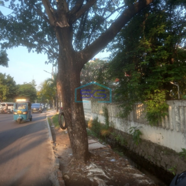 Dijual Tanah di Pluit Jakarta Utara  Lokasi Strategis di Jalan Besar-2