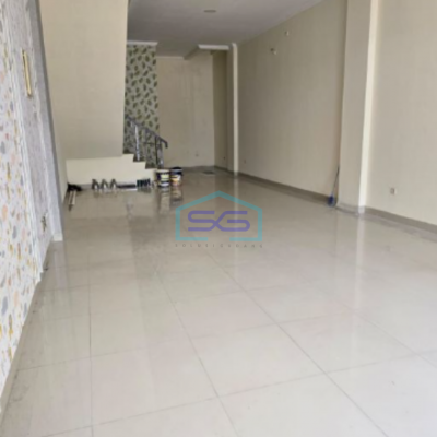 Dijual Ruko di Jakarta Barat Luas Bangunan 272m2 Strategis Bebas Banjir