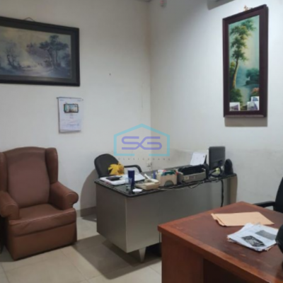 Dijual Ruko Lokasi di Meruya Jakarta Barat Luas Tanah 493m2
