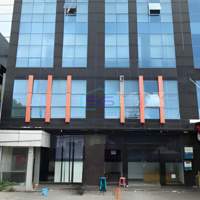 Dijual Ruko Gandeng di Jalan Besar Jakarta Barat Luas Bangunan 702m2
