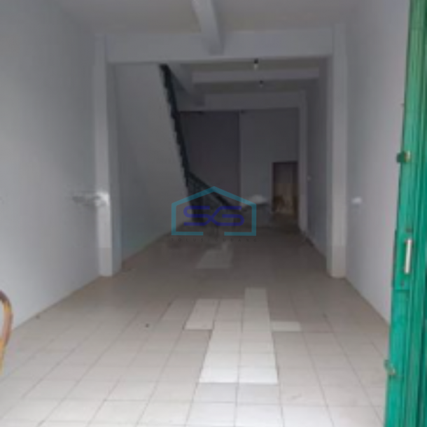 Disewakan Ruko Bangunan 4 Lantai Lokasi di Glodok Jakarta Pusat LB 208m2-1