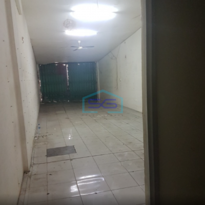 Disewakan Ruko di Jembatan Lima Jakarta Barat Luas Bangunan 224m2