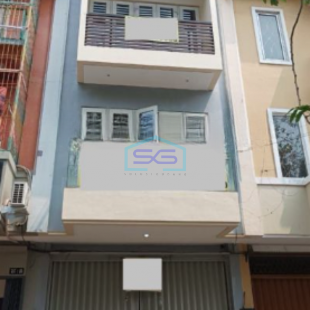 Dijual Ruko di Taman Palem Jakarta Barat Lokasi Strategis LB 405m2-1