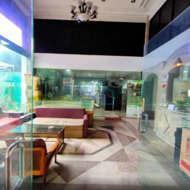 Dijual Gedung Perkantoran di Daan Mogot Jakarta Barat LB 1068m2-1