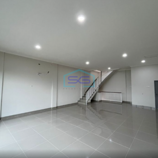 Dijual Ruko di Poris Tangerang Luas Bangunan 195m2 Bebas Banjir-2