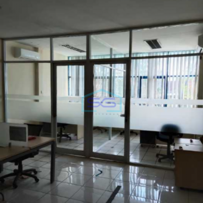 Dijual Ruko di Jakarta Barat Tempat Strategis LB 275m2