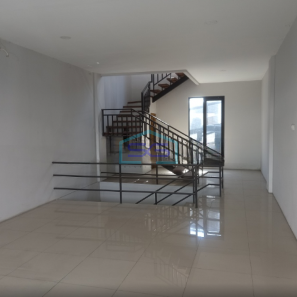 Dijual Ruko Bebas Banjir di Tanjung Duren Jakarta Barat LB 294m2-2