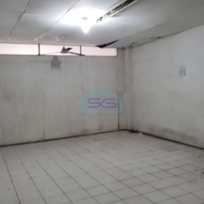 Disewakan Ruko 3 Lantai Lokasi Strategis Pinggir Jalan Raya Taman Palem Jakarta Barat