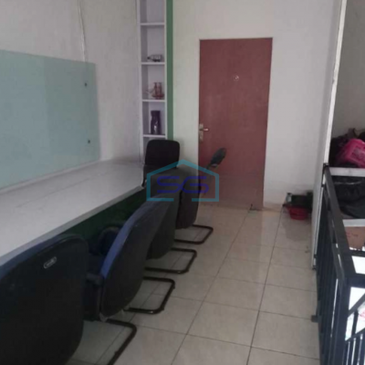 Dijual Ruko Murah Luas Bangunan 240 m² Lokasi Strategis di Kalideres Jakarta Barat-2