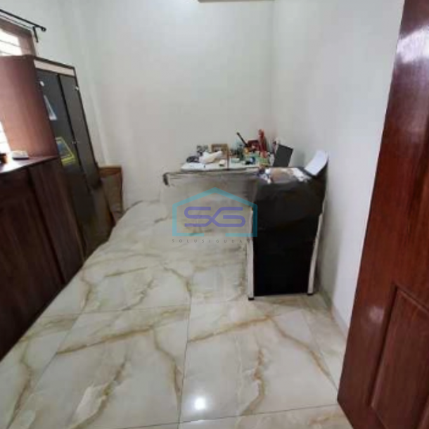 Dijual Murah Ruko Lokasi Strategis di Duri Kepa Jakarta Barat Luas Bangunan 700 m²-1