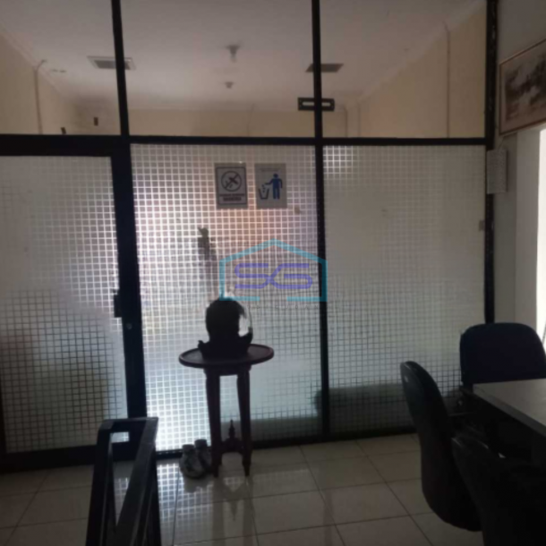 Dijual Ruko Luas Bangunan 240 m² Lokasi Strategis di Kalideres Jakarta Barat-3
