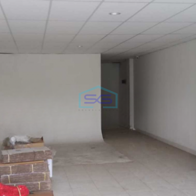 Dijual Cepat Ruko 3 Lantai Luas Bangunan 225 m² Lokasi Teluk Naga Tangerang