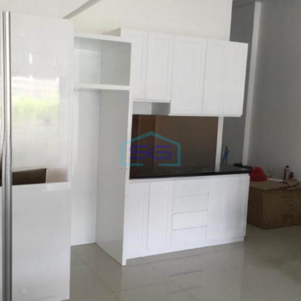 Dijual Ruko 3 Lantai Luas Bangunan 225 m2 Lokasi Strategis di Teluk Naga Tangerang-4