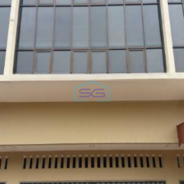 Dijual Ruko 3 Lantai Luas Bangunan 225 m2 Lokasi Strategis di Teluk Naga Tangerang-1