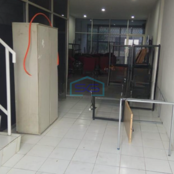 Dijual Ruko Lokasi Bebas Banjir Luas Bangunan 200 m² di Kalideres Jakarta Barat-2