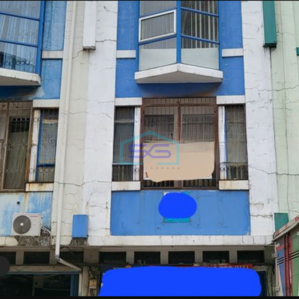 Dijual Ruko di Taman Palem Jakarta Barat Luas Bangunan 225 m²-1