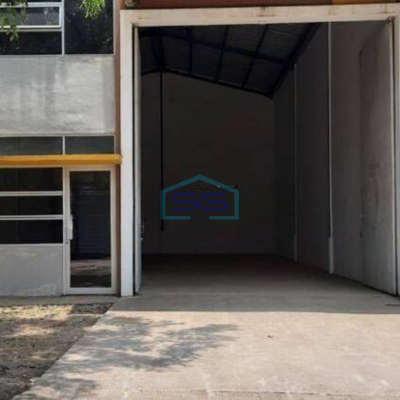 Disewakan cepat Gudang strategis di Kamal Bisnis Center