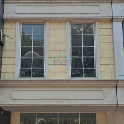 Disewakan Ruko Luas Bangunan 250 m² 3 Lantai di Cihuni Tangerang